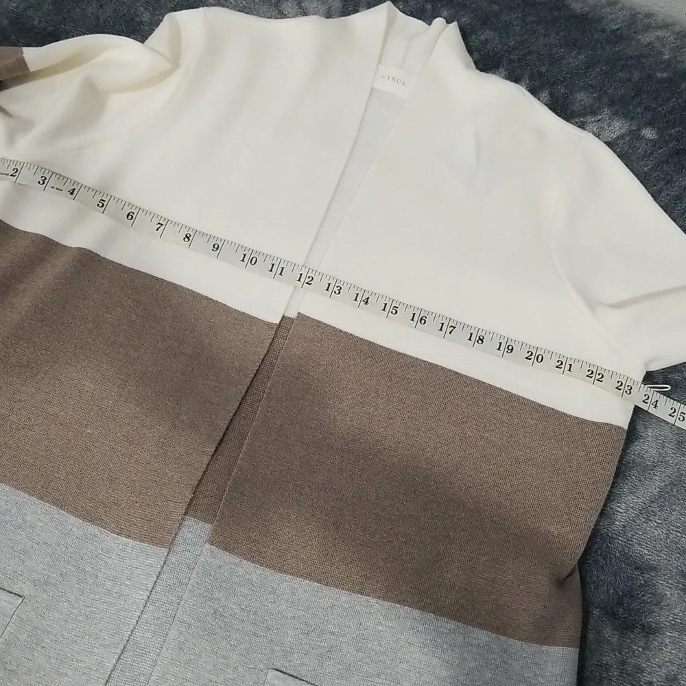 Cyrus Women's Cardigan Size L Cream Tan Gray - Picture 7 of 11